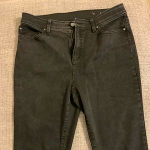 Chico’s Fabulously Slimming jeans, black, size 1.5